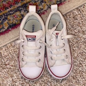 Converse toddler sneakers